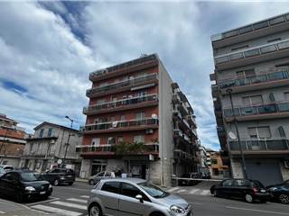 Apri Galleria Immagini